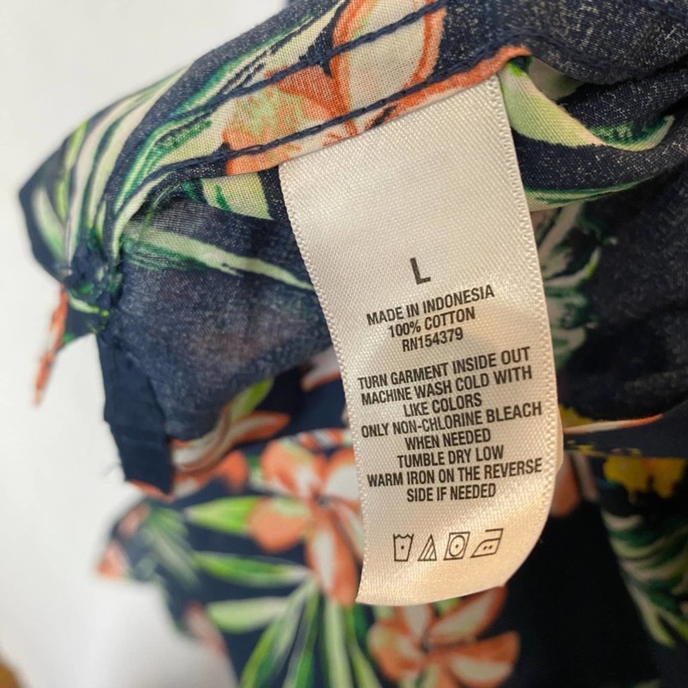 Aeropostale The Resort Shirt Button Up Shirt Collared Tropical Floral Black L - Picture 8 of 9